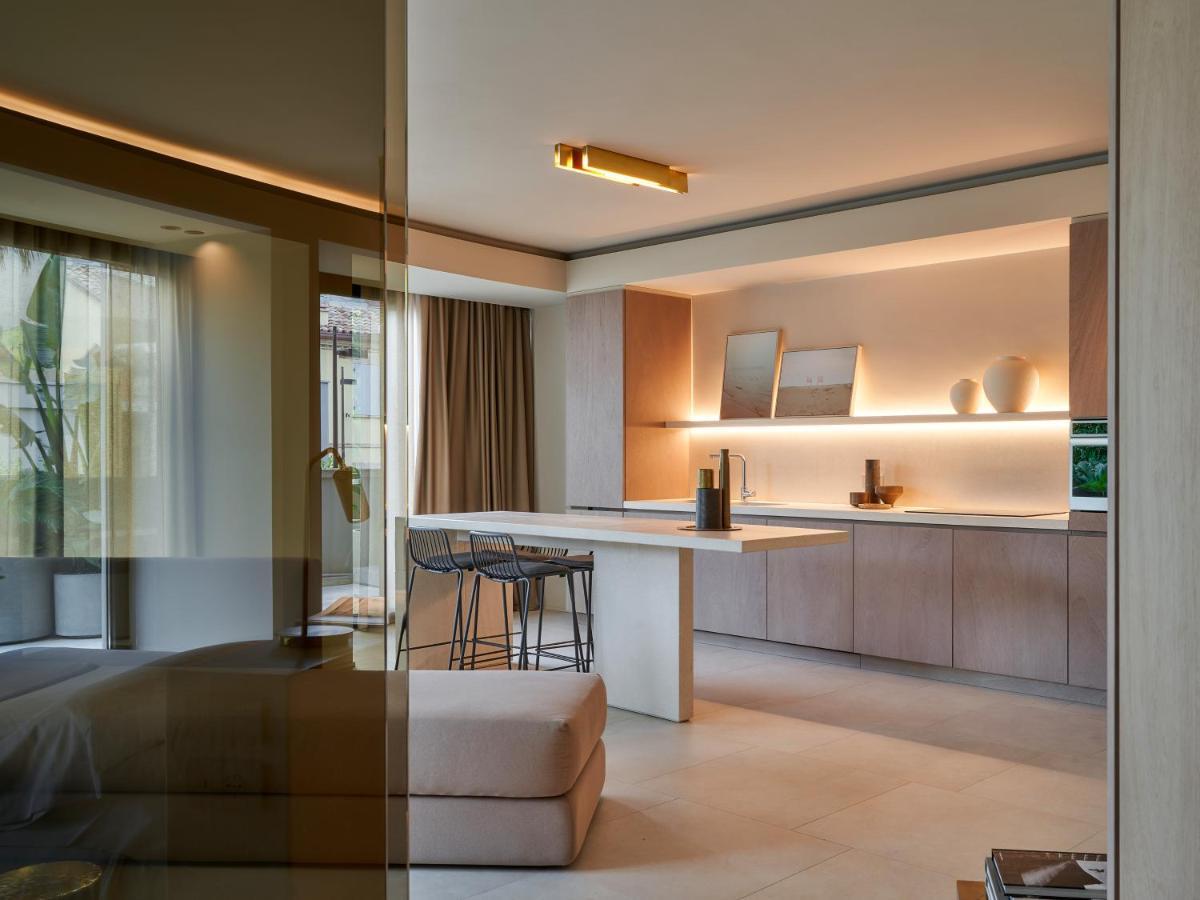 Le Residenze By Victoria Palace Cattolica Exteriér fotografie